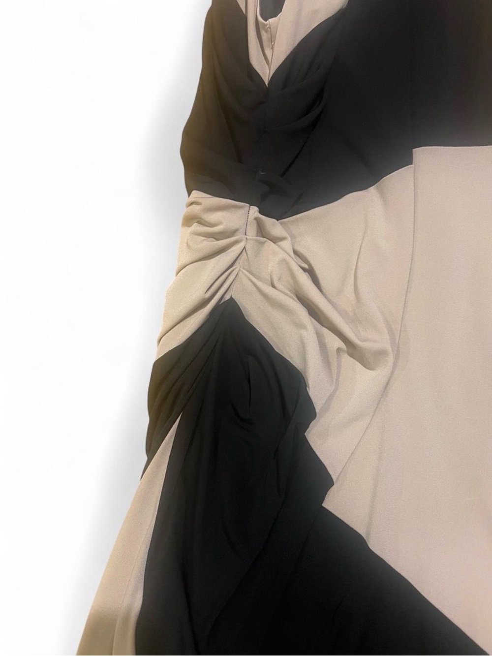 Muse Sleeveless Colorblock Sheath Dress - Black & Taupe - Picture 3 of 4